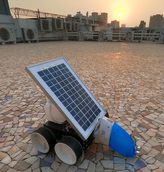 solar vacuum cleaner and floor cleaner robot